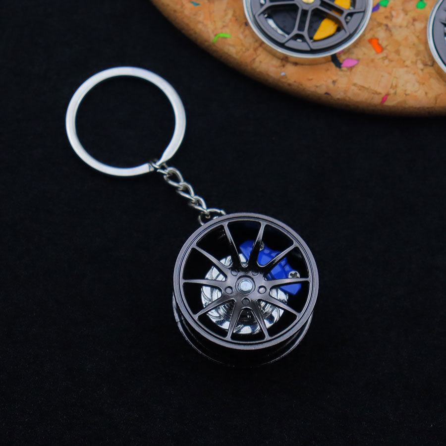 Portachiavi con mozzo ruota in - Heavy Equipment Keychain recensione e prezzo