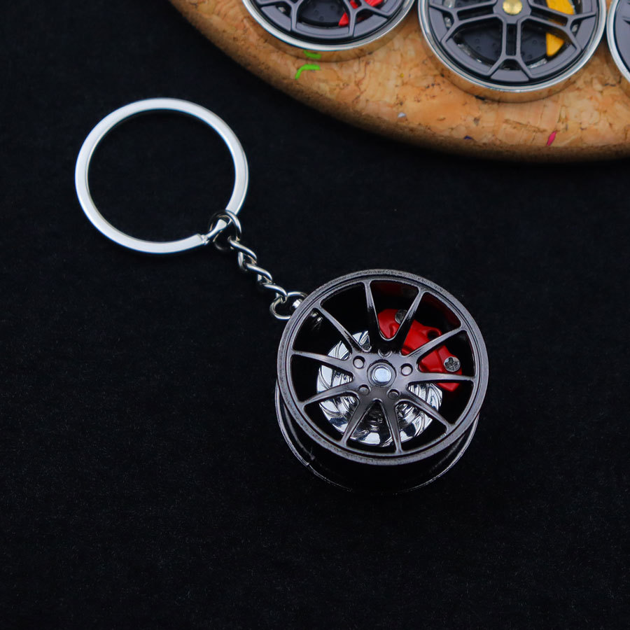Portachiavi con mozzo ruota in - Heavy Equipment Keychain recensione e prezzo