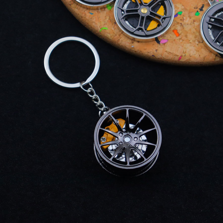 Portachiavi con mozzo ruota in - Heavy Equipment Keychain recensione e prezzo